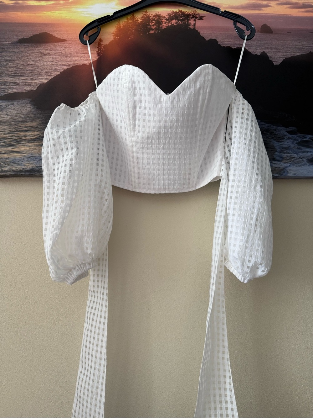 San Joy/ White Off-Shoulder Puff Sleeve Crop Top/ S/ NWT